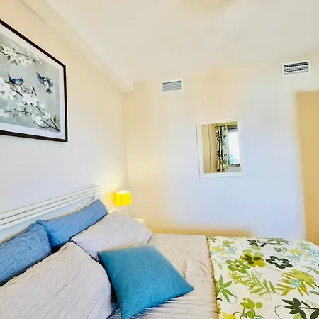 Apartamento Sunny Beautiful Sea View, Large Sunny Terrace *